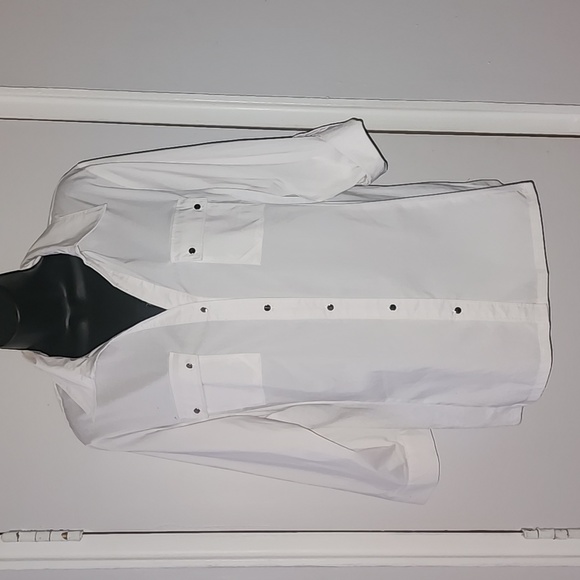 Rachel - Button-Down Summer Blouse
